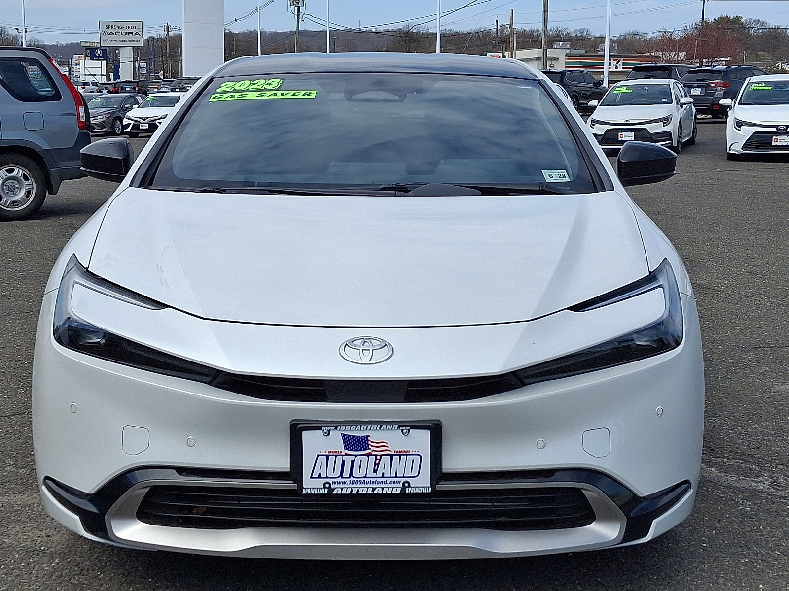 Used 2023 Toyota Prius Prime FWD image 2