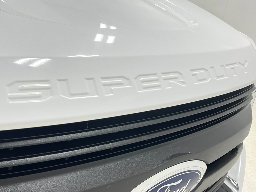 Used 2018 Ford F250 XL w/ Power Equipment Group image 41