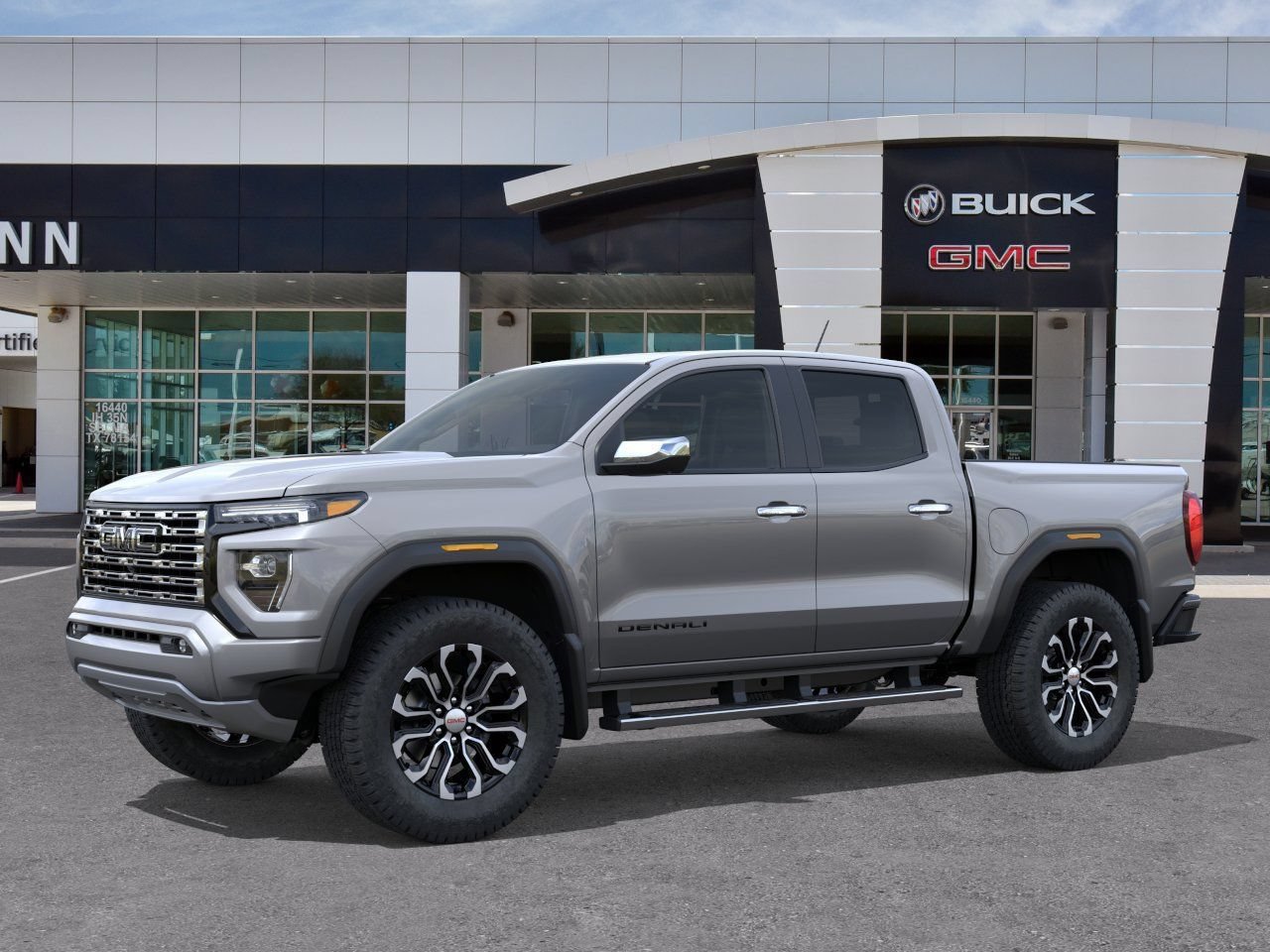 New 2026 GMC Canyon Denali w/ LPO, Black Badging Package AWD/4WD image 2