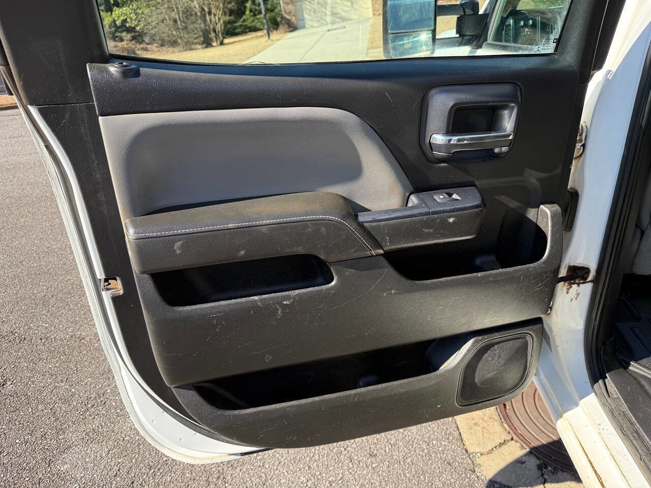 Used 2015 Chevrolet Silverado 3500 W/T image 30