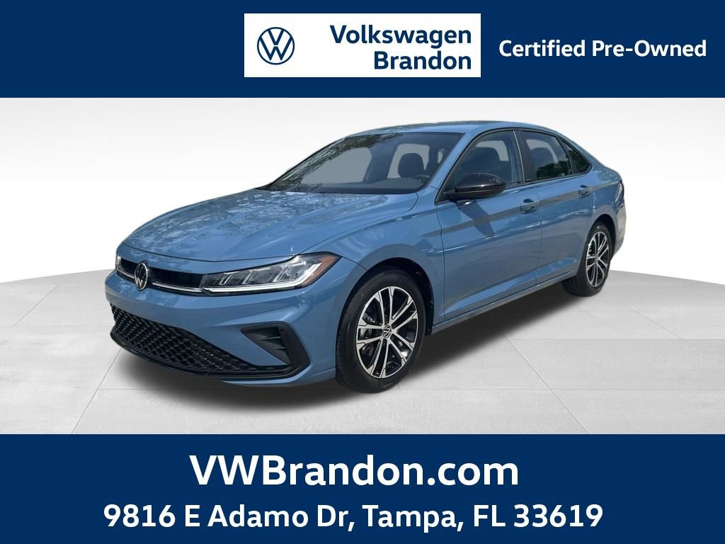 Used 2025 Volkswagen Jetta Sport image 1
