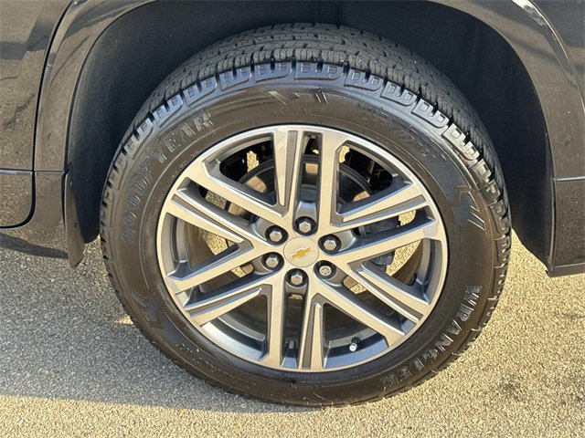 Used 2022 Chevrolet Traverse High Country image 37