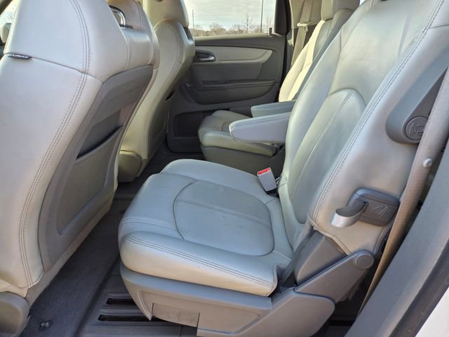 Used 2015 Chevrolet Traverse LT AWD/4WD image 40