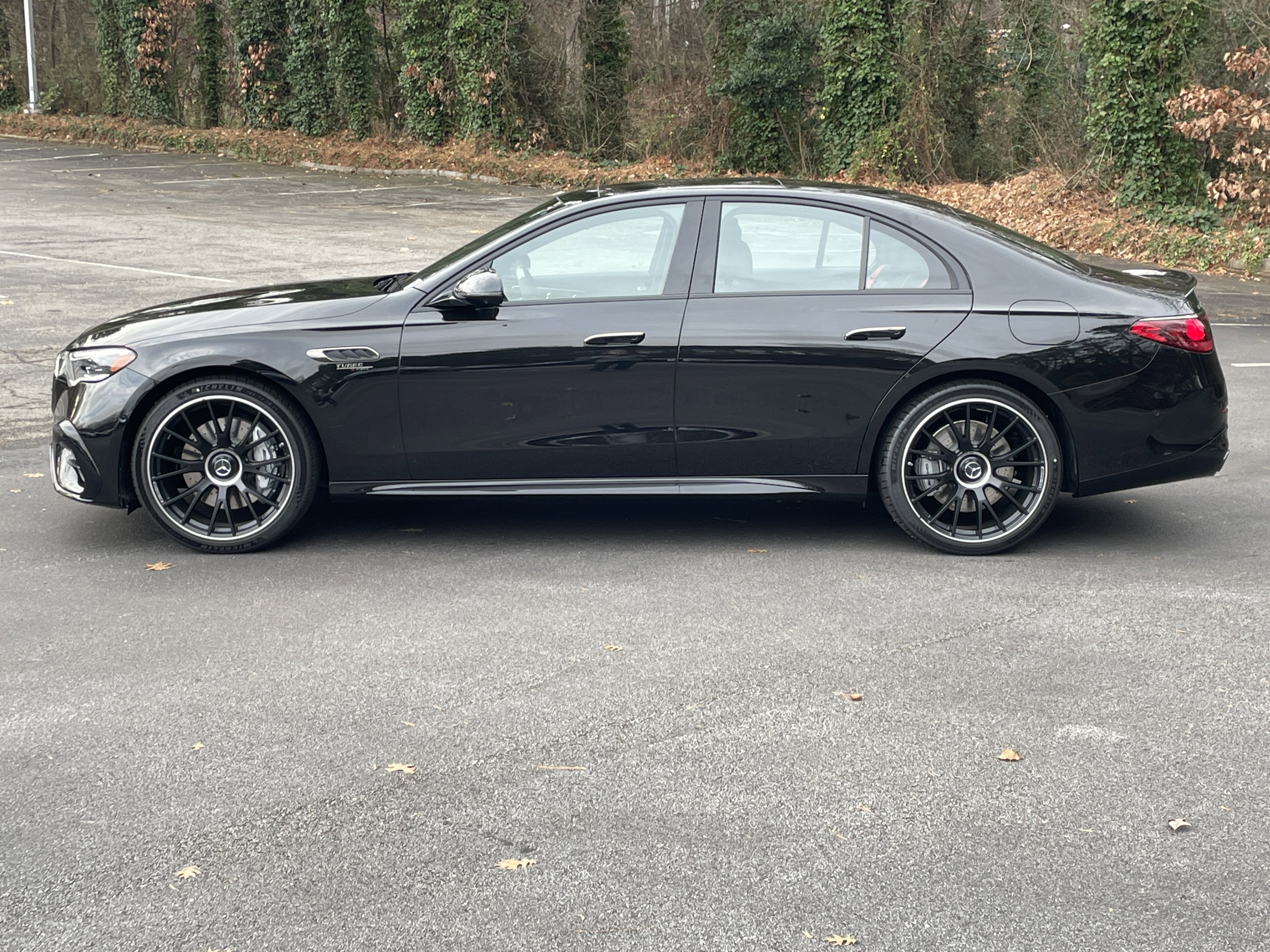 New 2026 Mercedes-Benz E 53 AMG e 4MATIC Sedan image 14