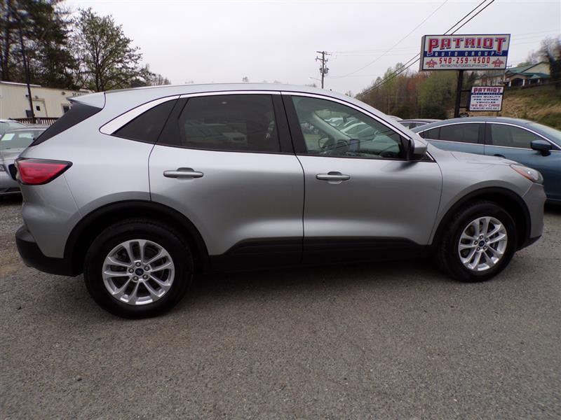 Used 2021 Ford Escape SE AWD/4WD image 11
