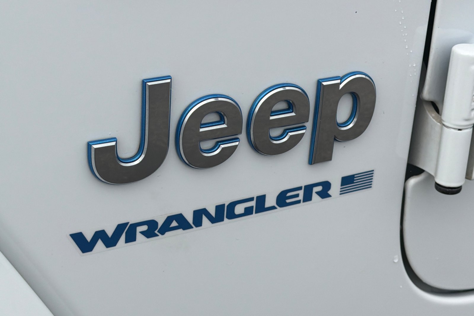 Used 2024 Jeep Wrangler Unlimited Sahara AWD/4WD image 39