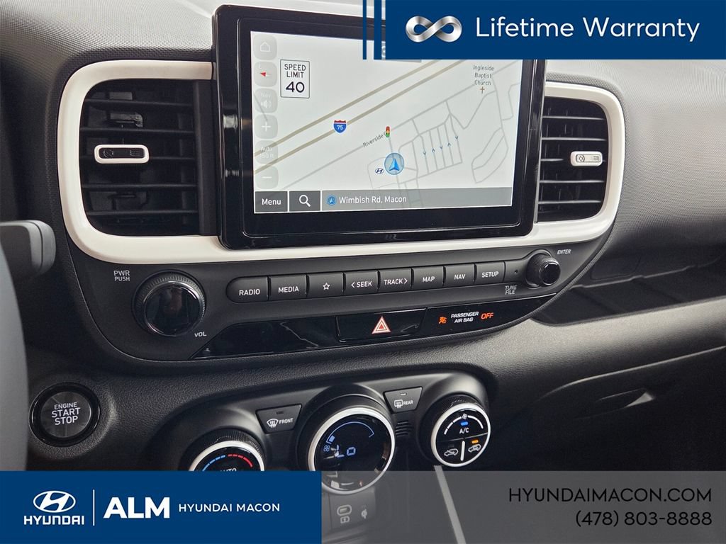 New 2025 Hyundai Venue Limited FWD image 18