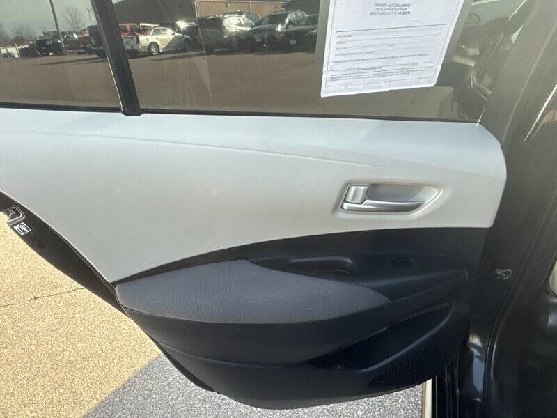 Used 2020 Toyota Corolla L image 20