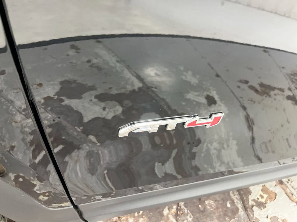 Used 2023 GMC Terrain AT4 AWD/4WD image 25