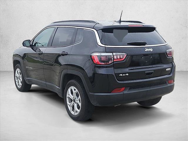 Used 2025 Jeep Compass Latitude image 8