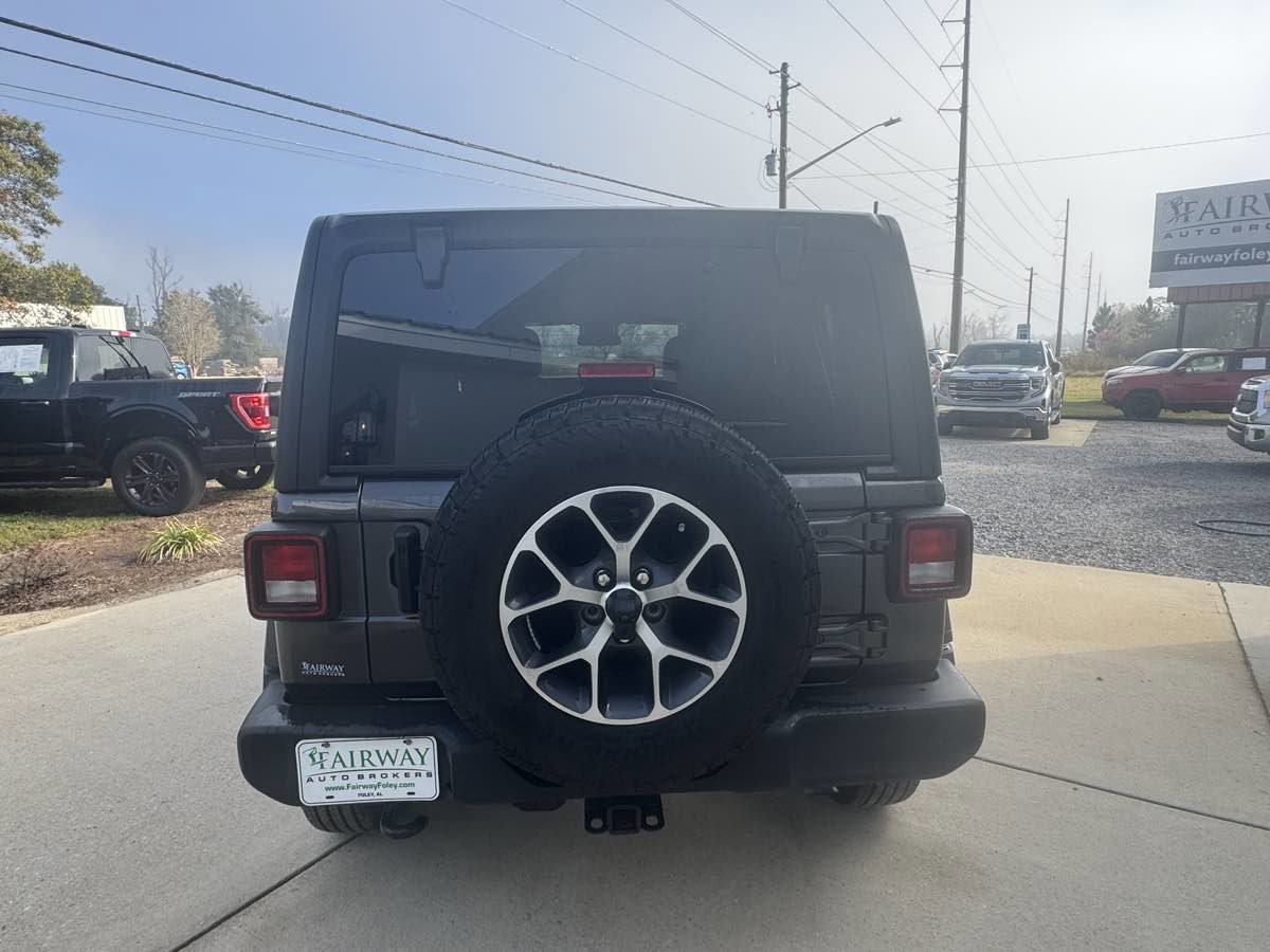 Used 2024 Jeep Wrangler Sport S AWD/4WD image 7