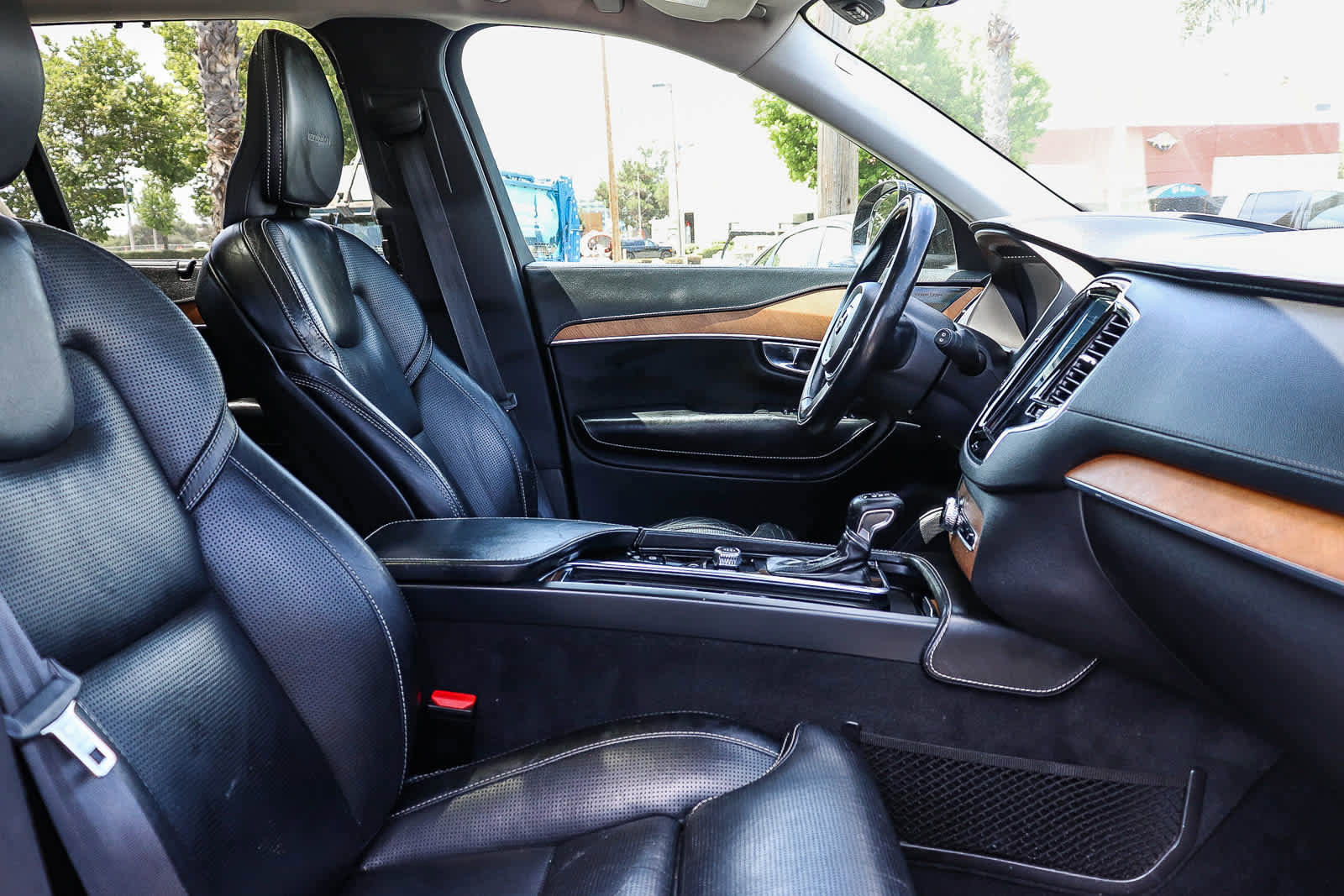 Used 2019 Volvo XC90 T6 Inscription w/ Advanced Package AWD/4WD image 26
