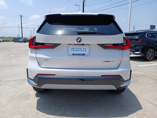 New 2026 BMW X1 xDrive28i w/ Convenience Package AWD/4WD image 8