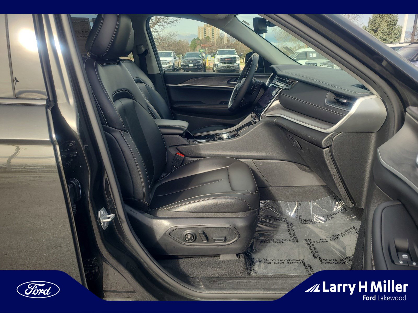 Used 2023 Jeep Grand Cherokee L Limited image 19