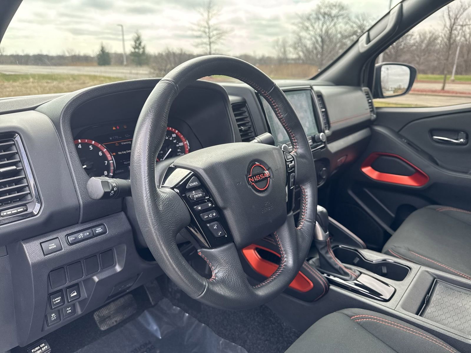 Certified 2024 Nissan Frontier PRO-4X w/ Off-Road Protection Package image 24