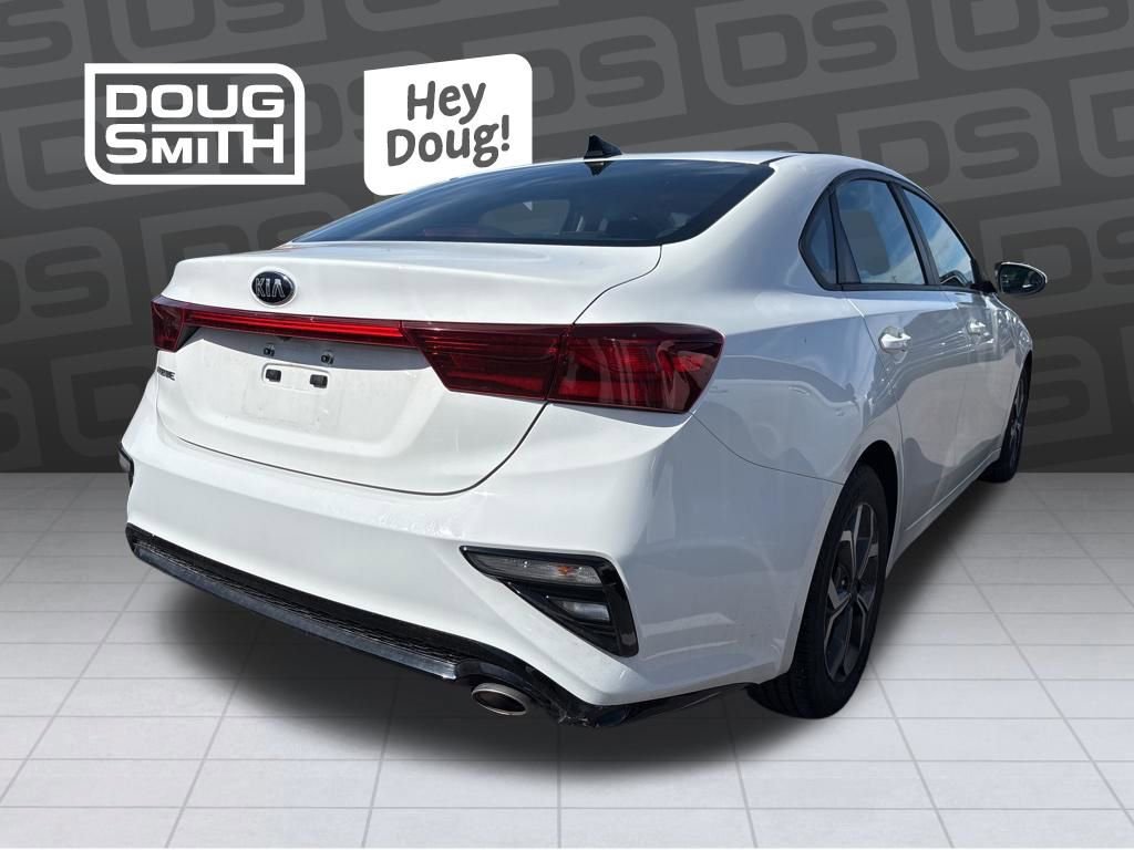Certified 2019 Kia Forte LXS image 3
