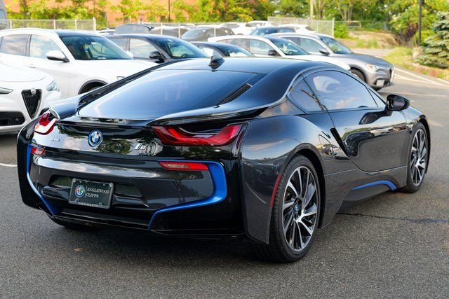 Used 2016 BMW i8 image 7