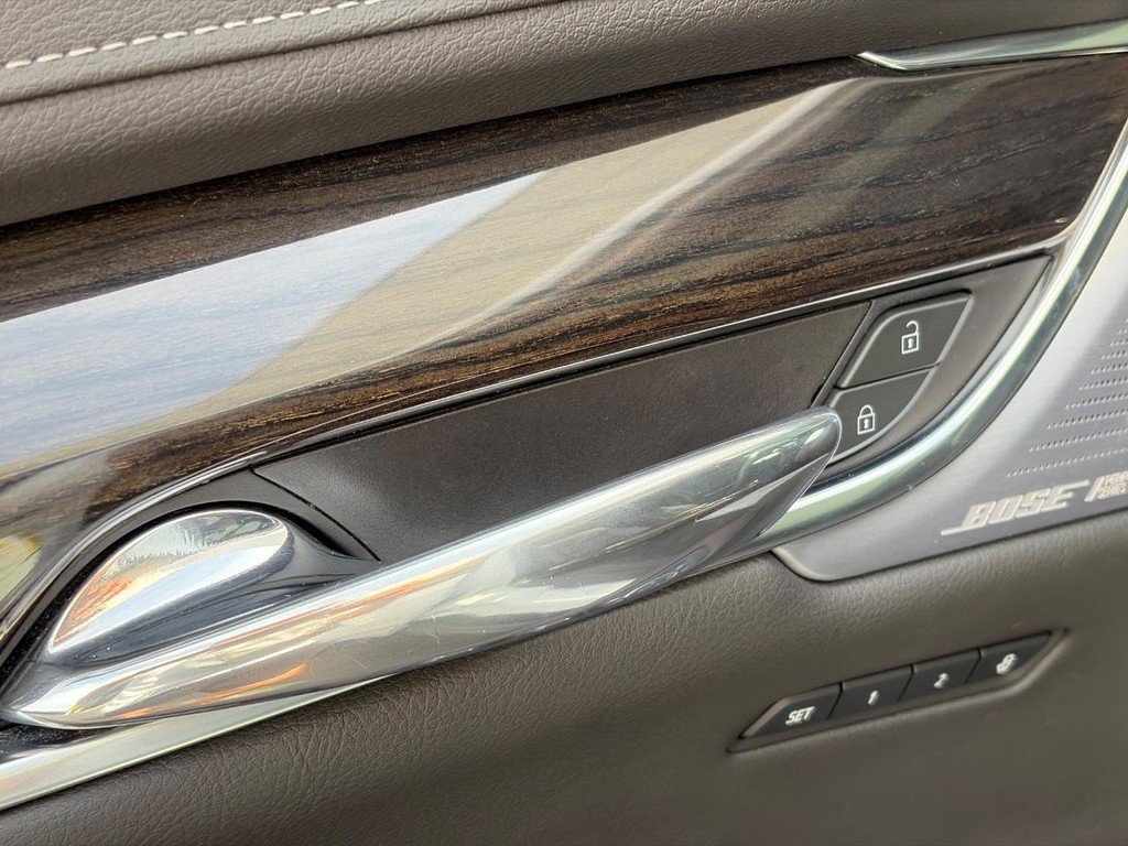 Certified 2024 Cadillac XT6 Premium Luxury image 19