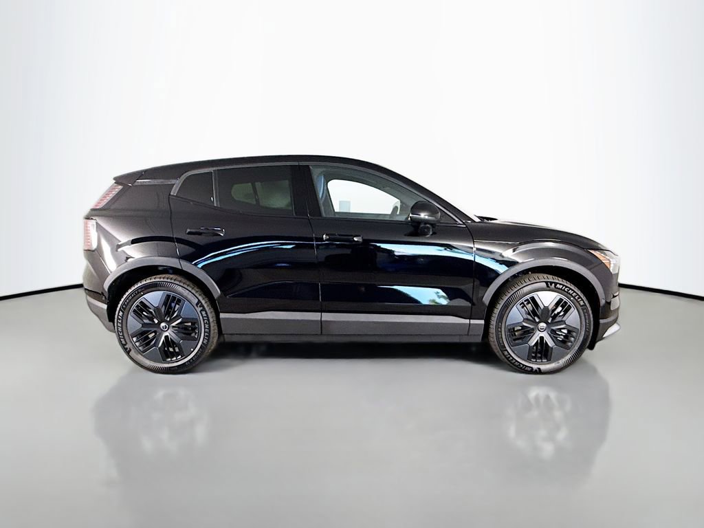 New 2026 Volvo EX30 Cross Country Ultra w/ Protection Package Premier AWD/4WD image 8