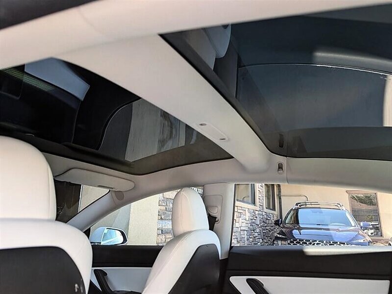 Used 2019 Tesla Model 3 Long Range AWD/4WD image 24