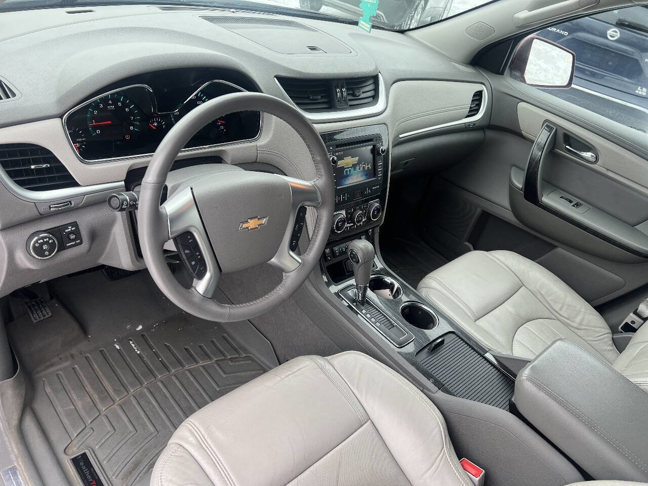 Used 2015 Chevrolet Traverse LTZ image 12