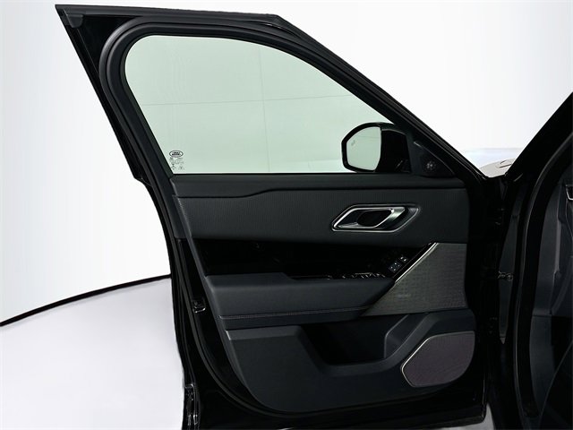 Certified 2023 Land Rover Range Rover Velar R-Dynamic S image 11