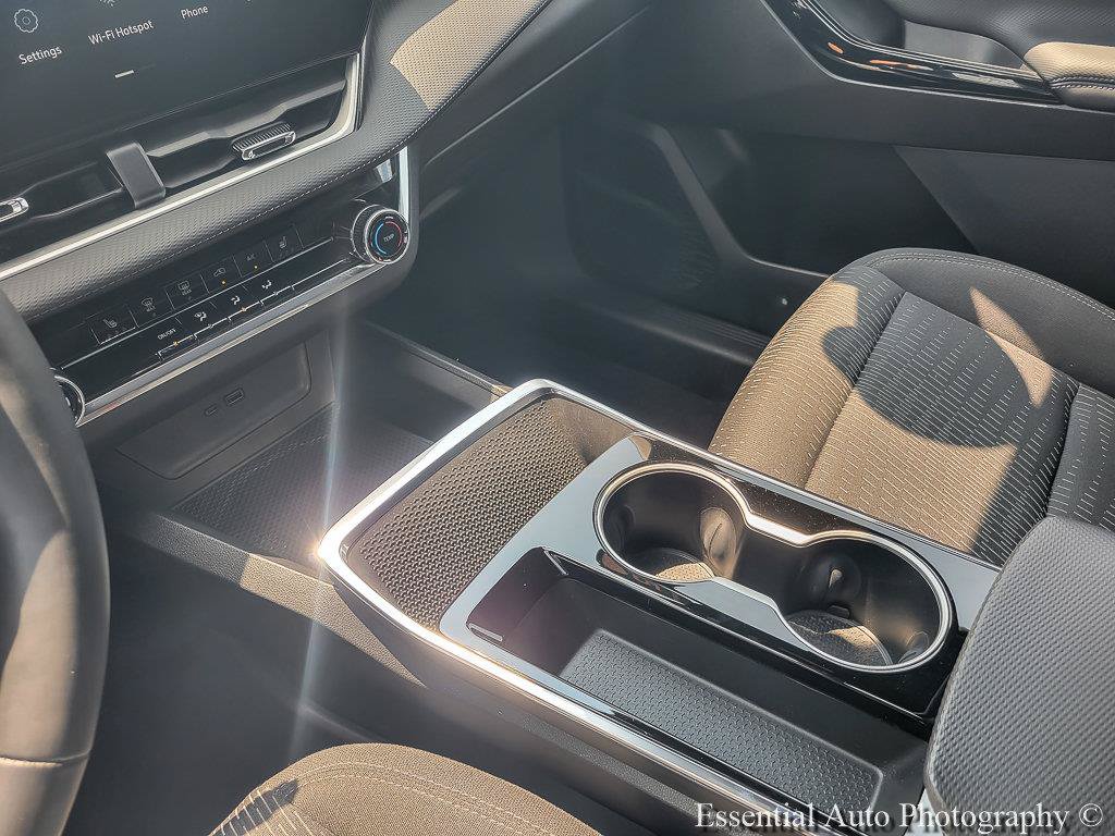 Certified 2025 Chevrolet Equinox LT AWD/4WD image 19