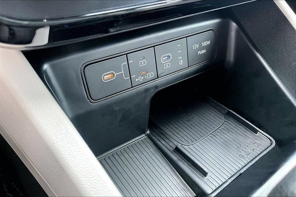Used 2025 Hyundai Tucson SEL AWD/4WD image 32