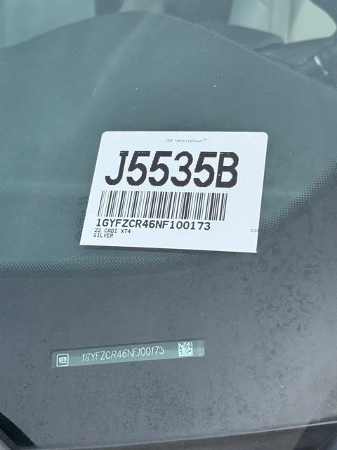Used 2022 Cadillac XT4 Premium Luxury w/ Safety Alert Package FWD image 31