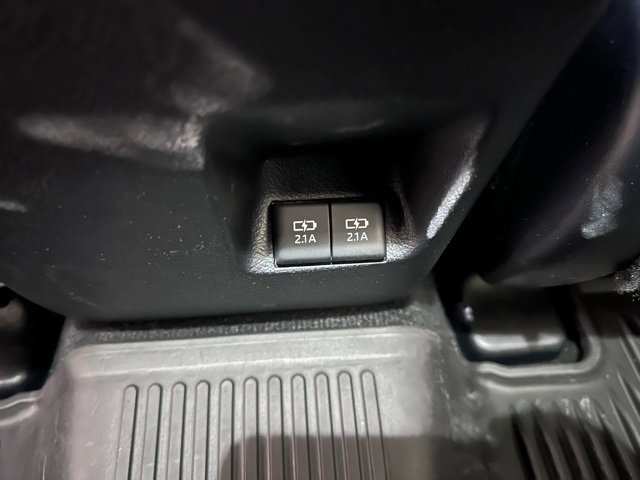 Used 2020 Toyota 4Runner SR5 Premium w/ Moonroof Package image 20