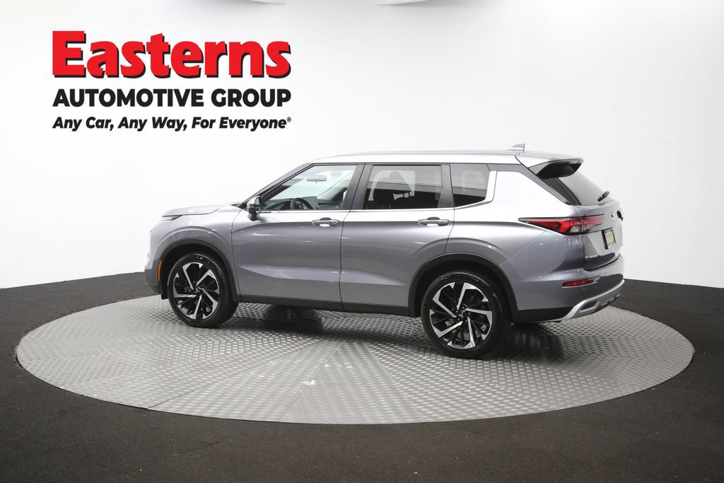Used 2024 Mitsubishi Outlander SE AWD/4WD image 63