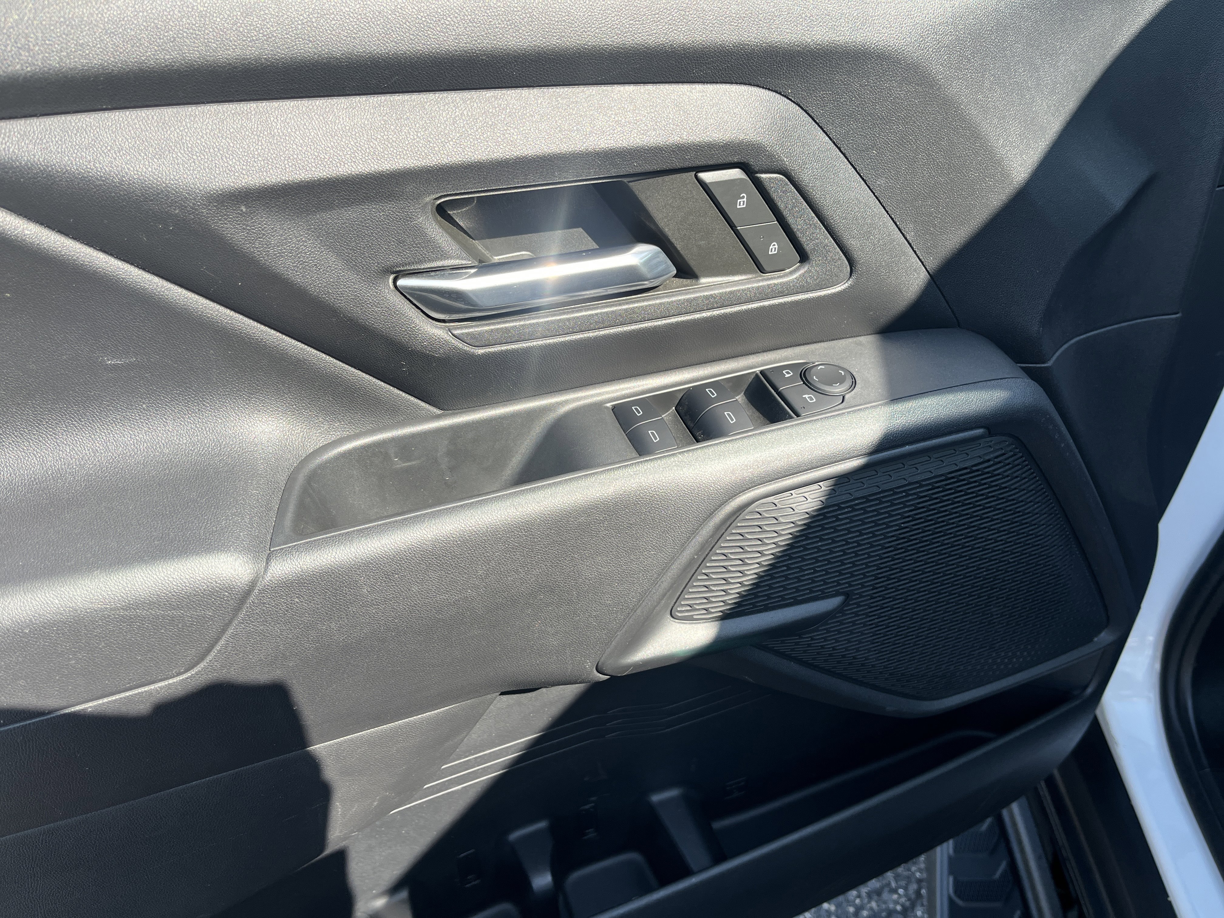 Used 2024 Chevrolet Silverado EV W/T image 12