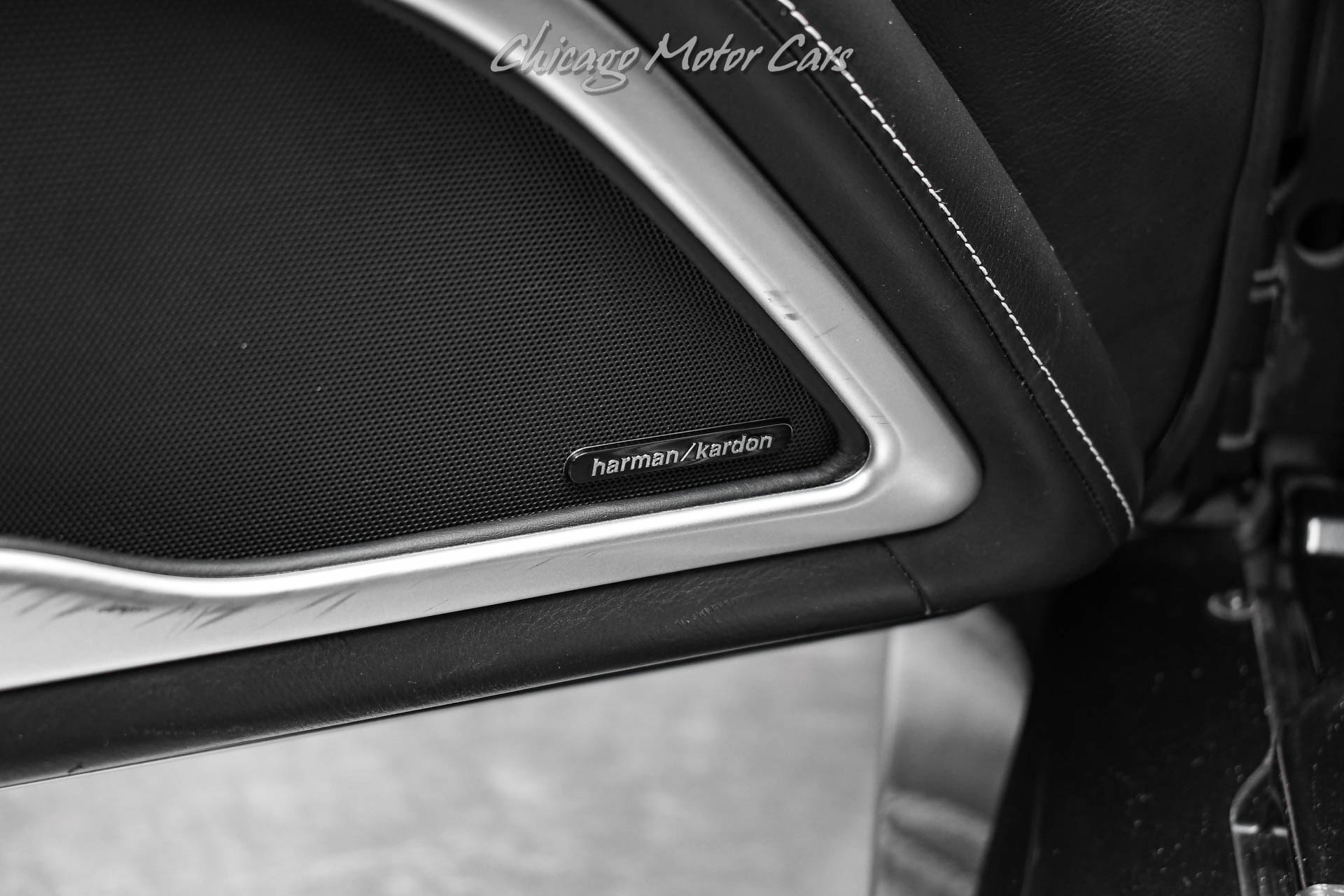 Used 2013 SRT Viper GTS w/ GTS Laguna Interior Pkg image 24