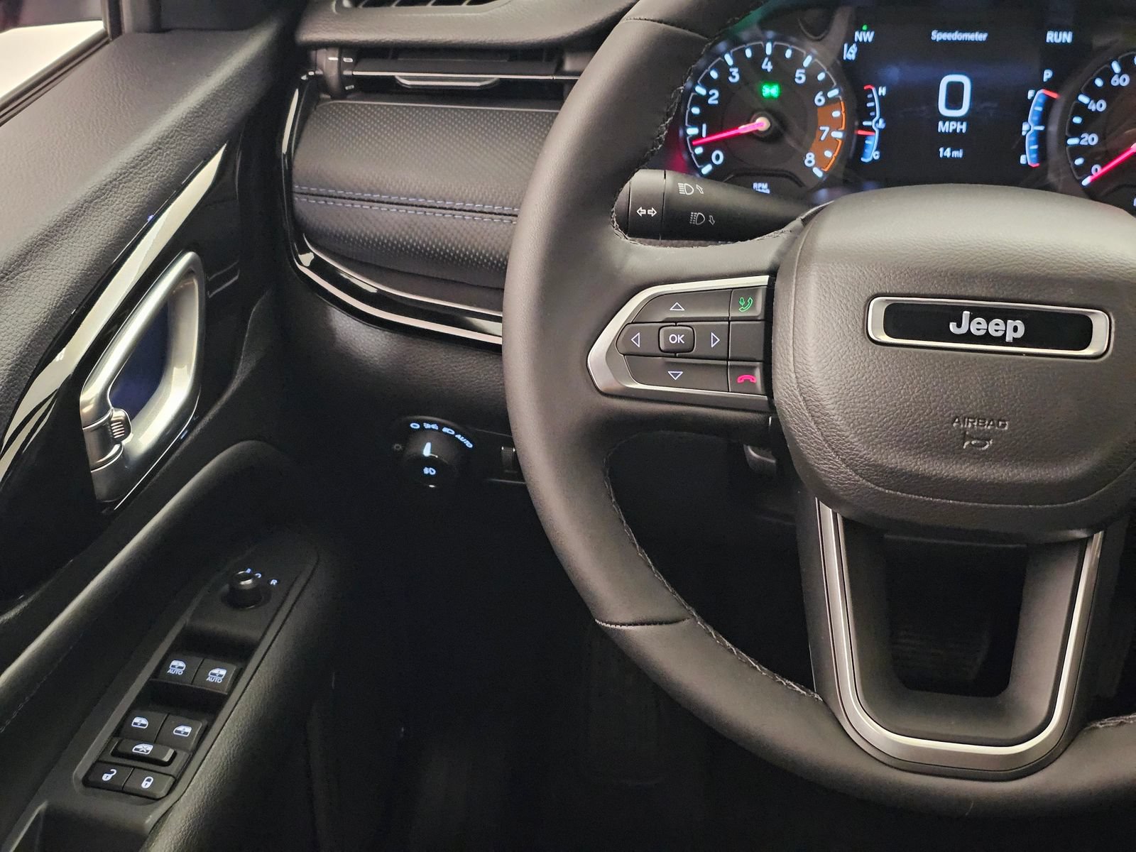 New 2026 Jeep Compass Latitude AWD/4WD image 19