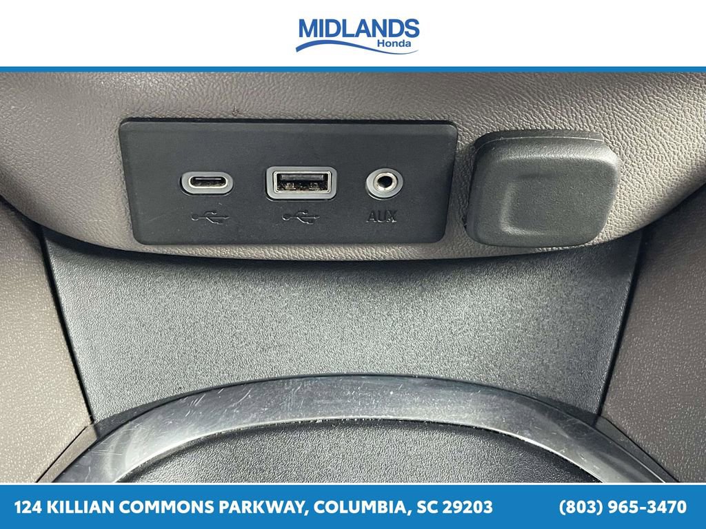 Used 2025 Chevrolet Malibu LT FWD image 29