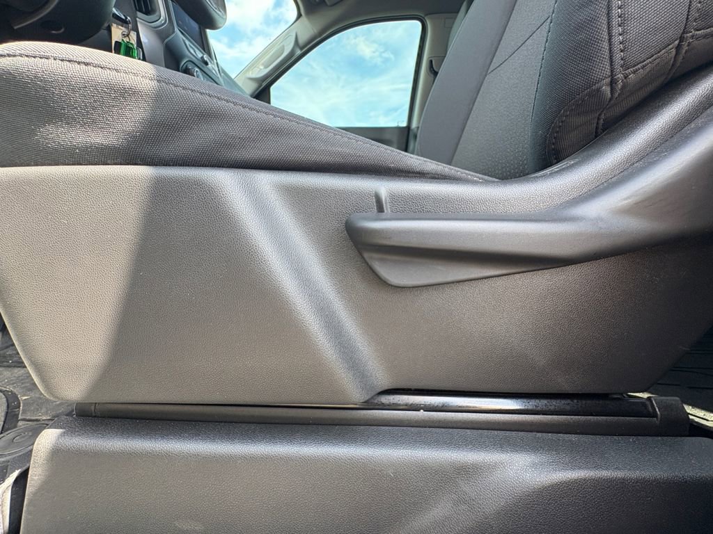 Used 2021 Chevrolet Silverado 1500 Custom image 13