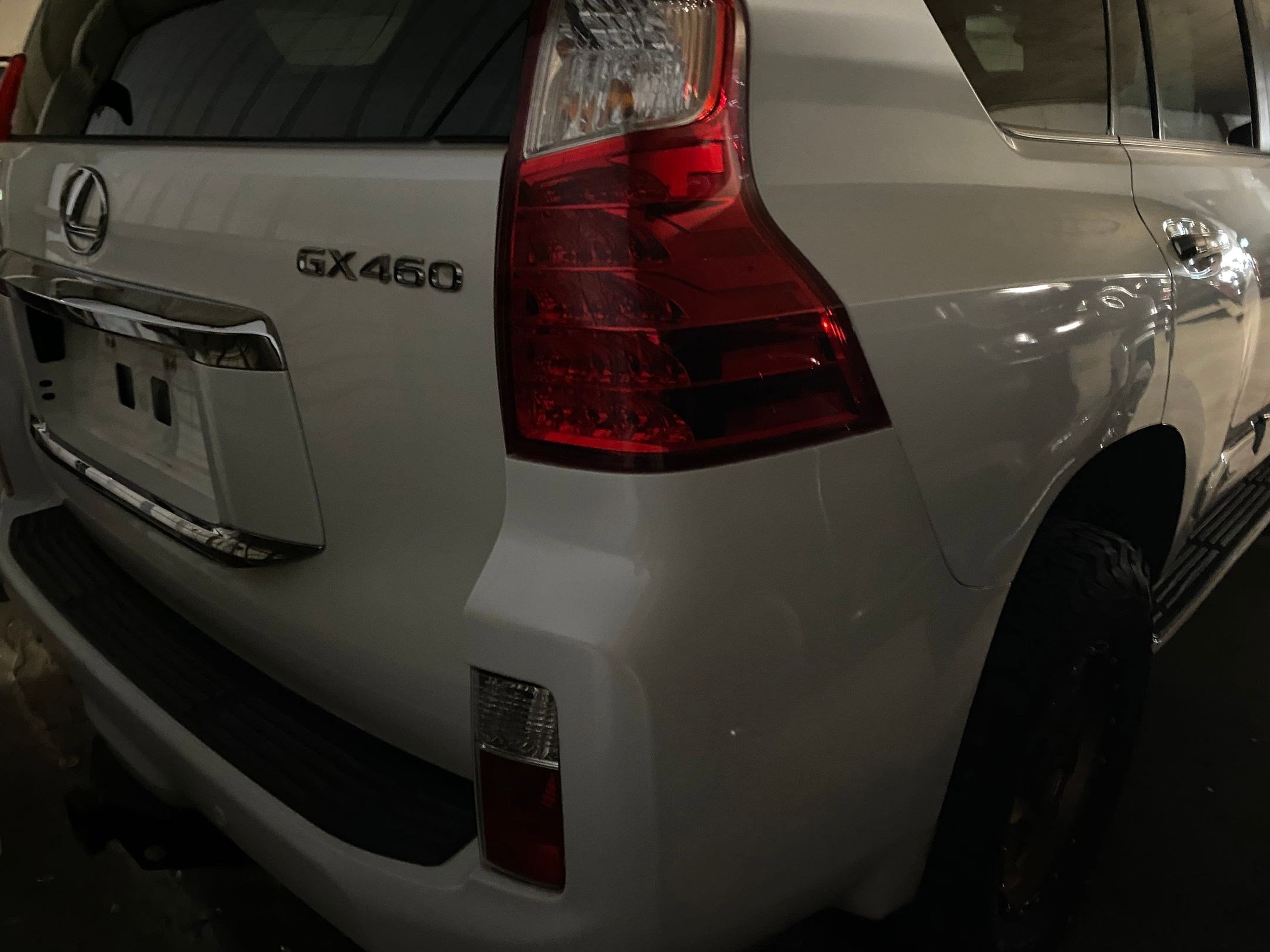 Used 2012 Lexus GX 460 image 8