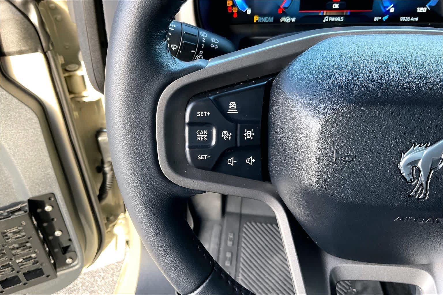 Certified 2025 Ford Bronco Outer Banks AWD/4WD image 19