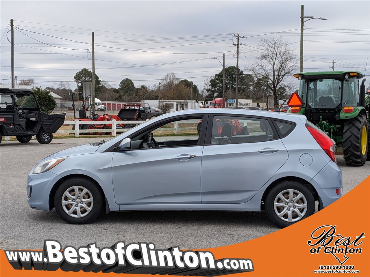 Used 2013 Hyundai Accent GS image 1