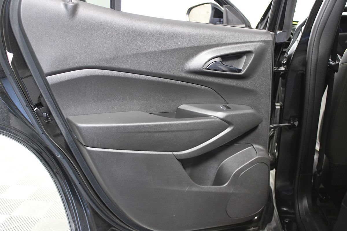 Used 2026 Chevrolet Trax ACTIV FWD image 30