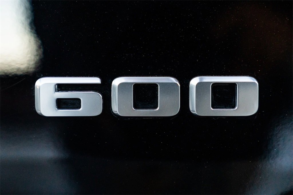 Used 2025 Cadillac Escalade Premium Luxury image 50