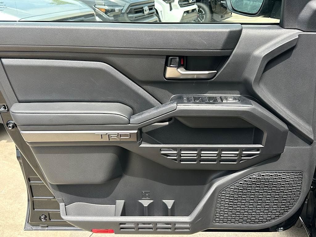 New 2026 Toyota Tacoma TRD Sport AWD/4WD image 9