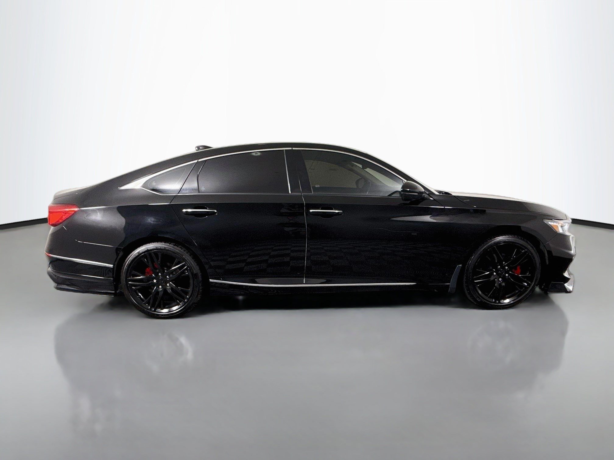 Used 2022 Honda Accord Touring image 11