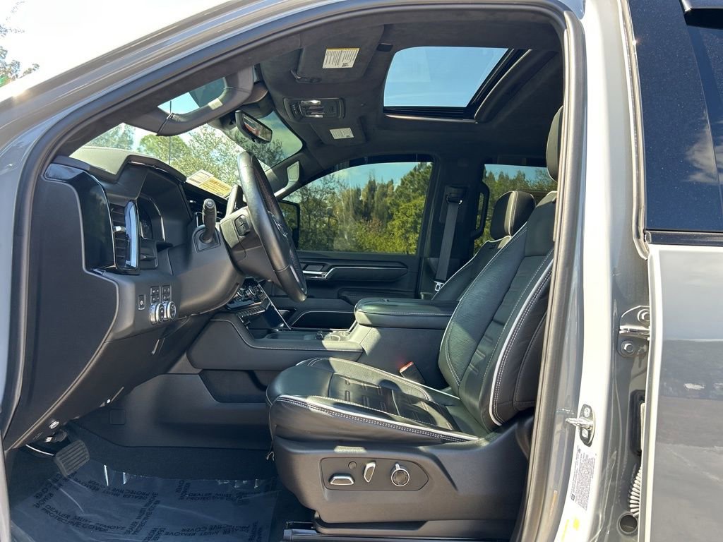 Used 2024 GMC Sierra 2500 AT4X image 15