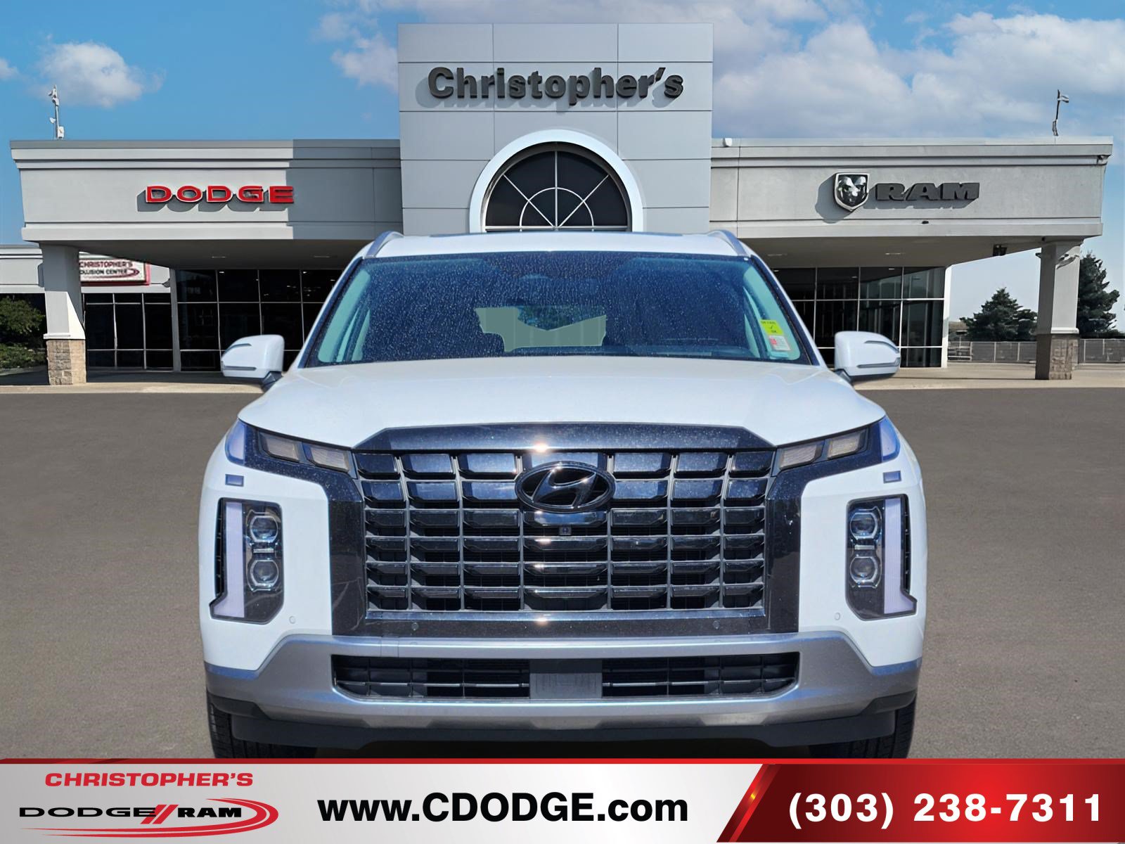 Used 2024 Hyundai Palisade Limited AWD/4WD image 8