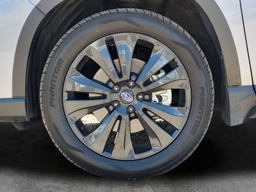 Used 2022 Subaru Ascent Onyx Edition image 9