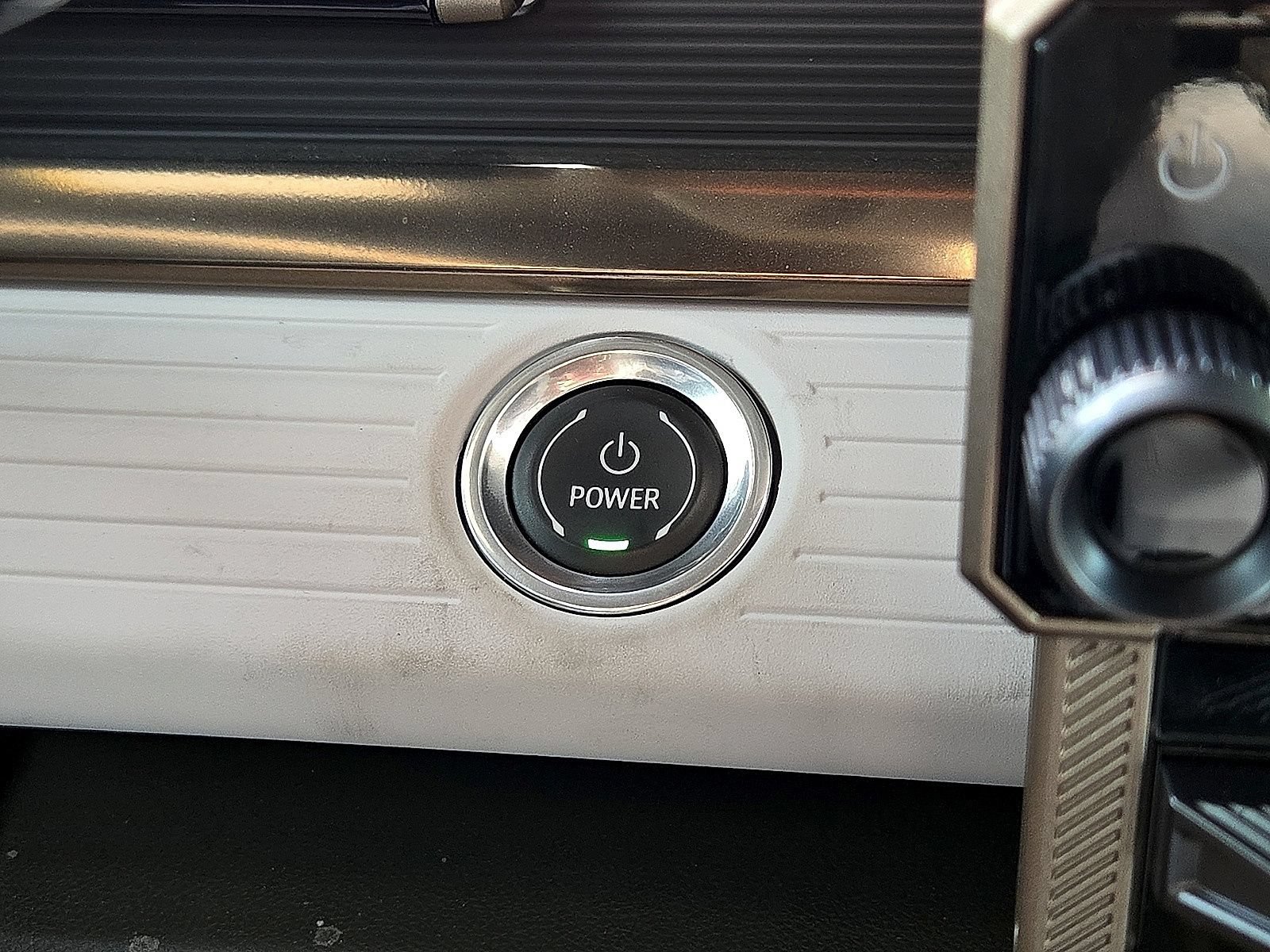 Used 2024 GMC Hummer EV 3X AWD/4WD image 30