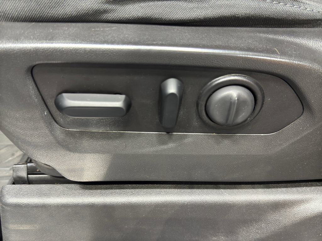 Used 2021 Chevrolet Silverado 2500 LT w/ All Star Edition image 18