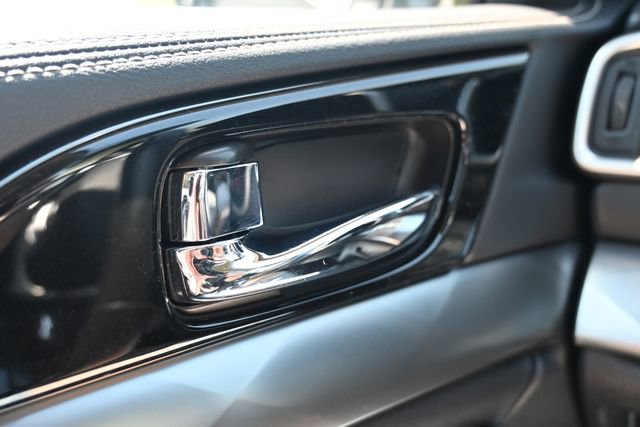 Used 2023 Nissan Maxima SL FWD image 41