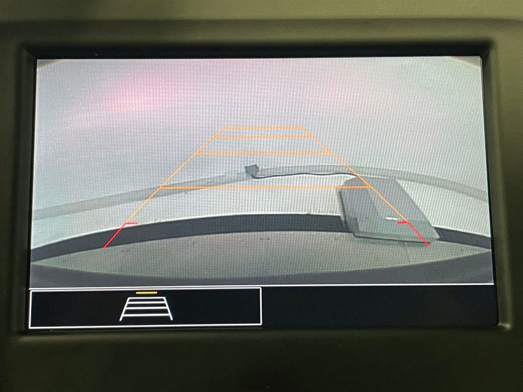 Used 2023 Chevrolet Equinox LS image 4